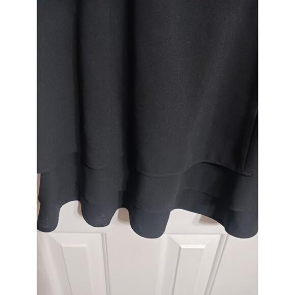 NWT Women's Vintage Liz Claiborne Black Layered Hem Dress Size 10 - Picture 5 of 9